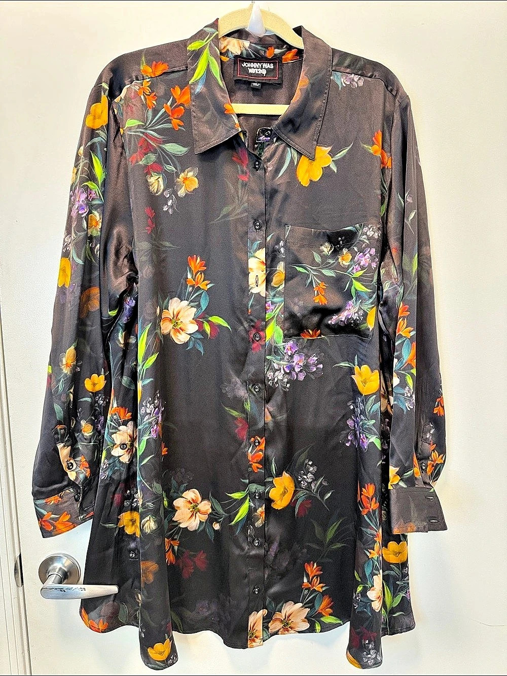 JOHNNY WAS BUTTON DETAIL SWING TUNIC DRESS!